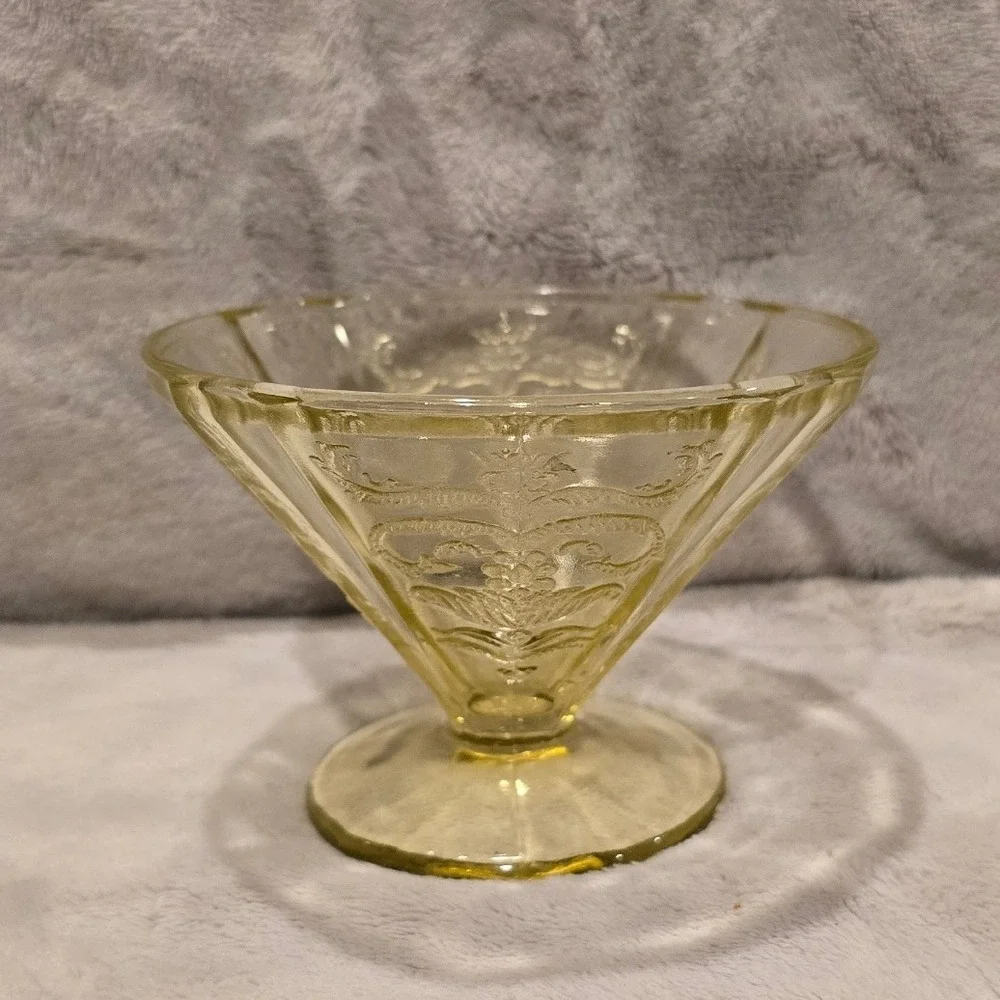 Vintage Federal Glass Madrid Yellow Depression Glass Sherbet Cup Footed Dessert